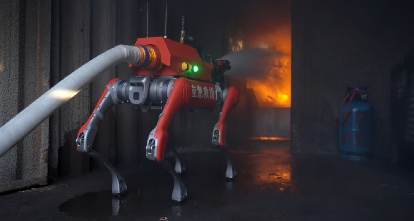 Un chien robot pompier conçu pour lutter contre les incendies