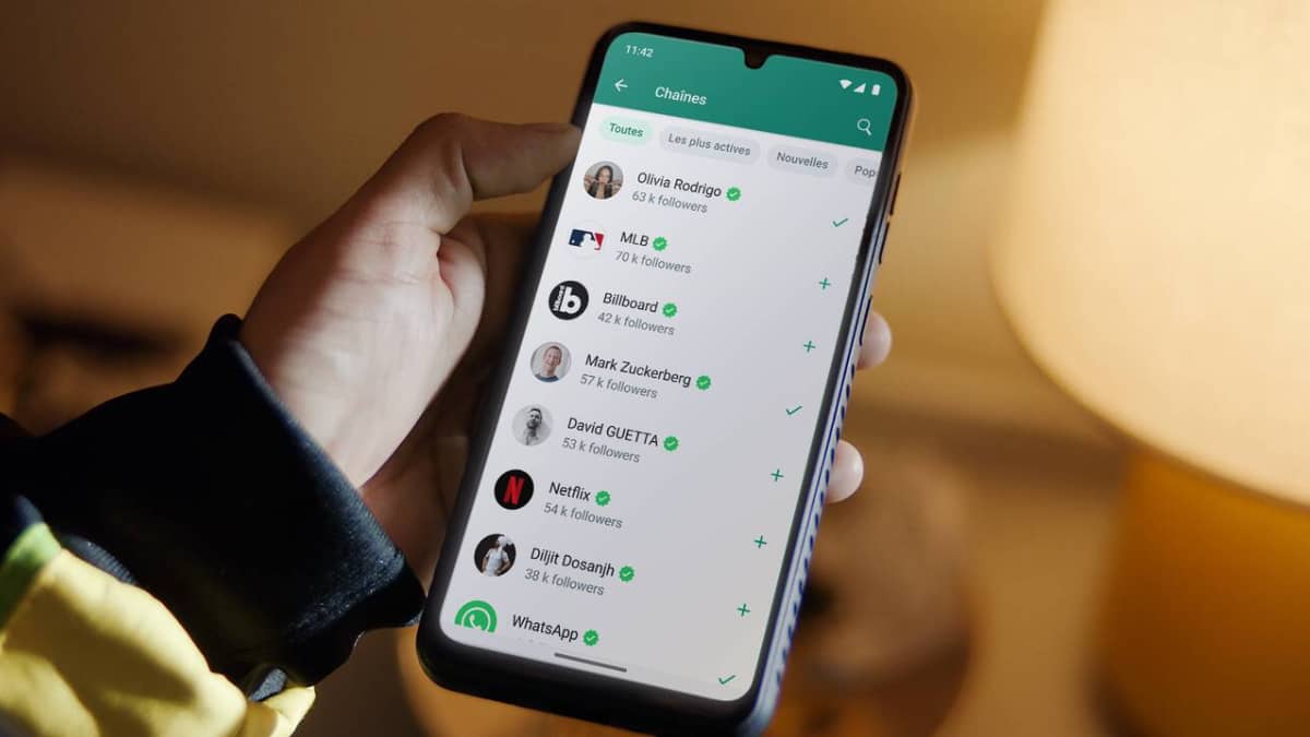 WhatsApp publicité Statuts