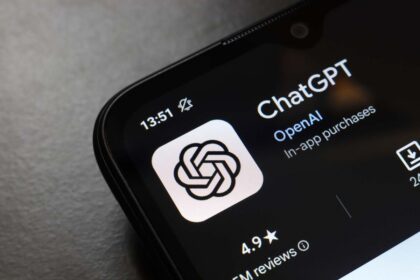 Panne mondiale de ChatGPT : que se passe-t-il chez OpenAI ?